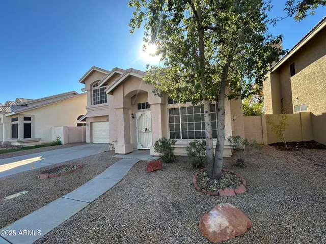 $2,100 | 1433 East Park Avenue, Chandler, AZ 85225