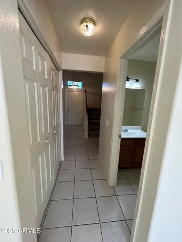 $2,100 | 1433 East Park Avenue, Chandler, AZ 85225