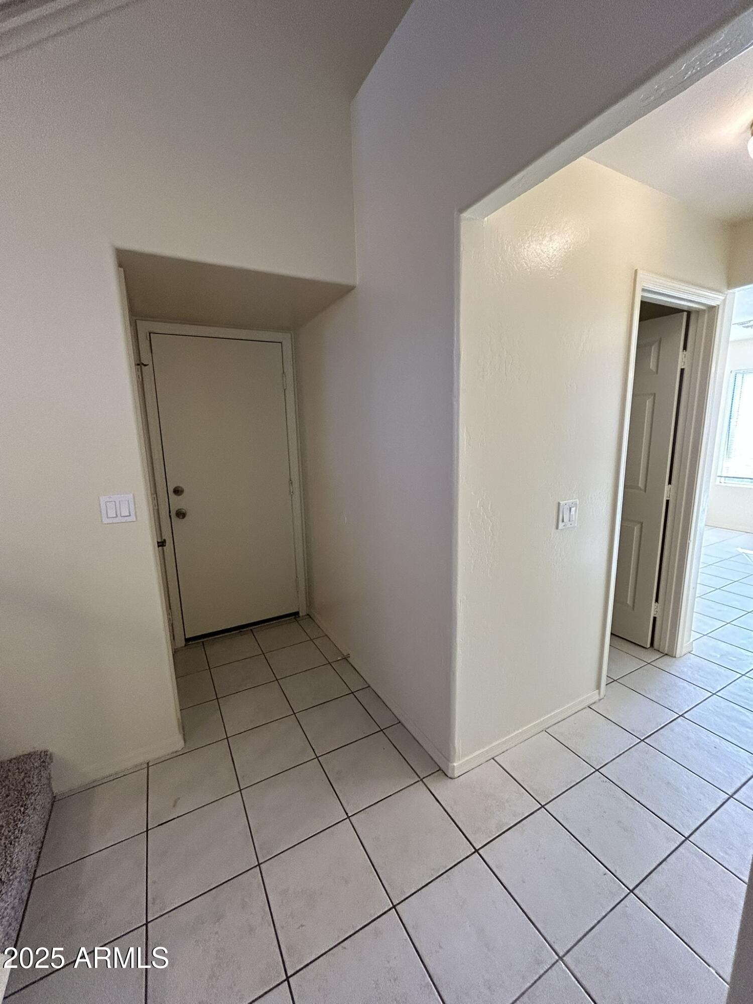 1433 East Park Avenue Chandler, AZ 85225 - Photo 25 of 51 i hall