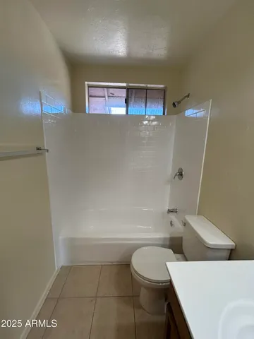 $2,100 | 1433 East Park Avenue, Chandler, AZ 85225