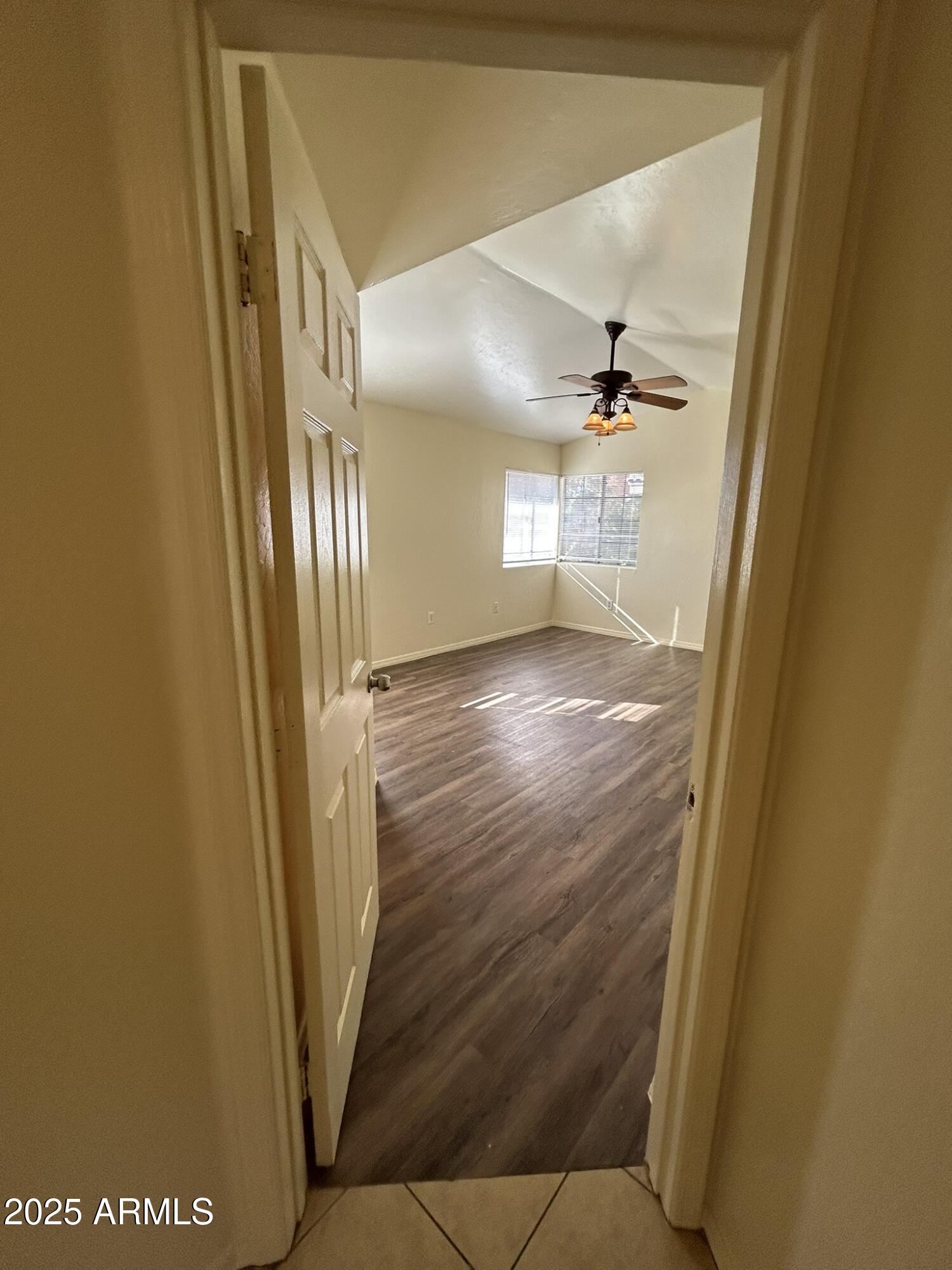 1433 East Park Avenue Chandler, AZ 85225 - Photo 37 of 51 m master bed