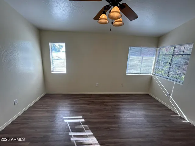 $2,100 | 1433 East Park Avenue, Chandler, AZ 85225