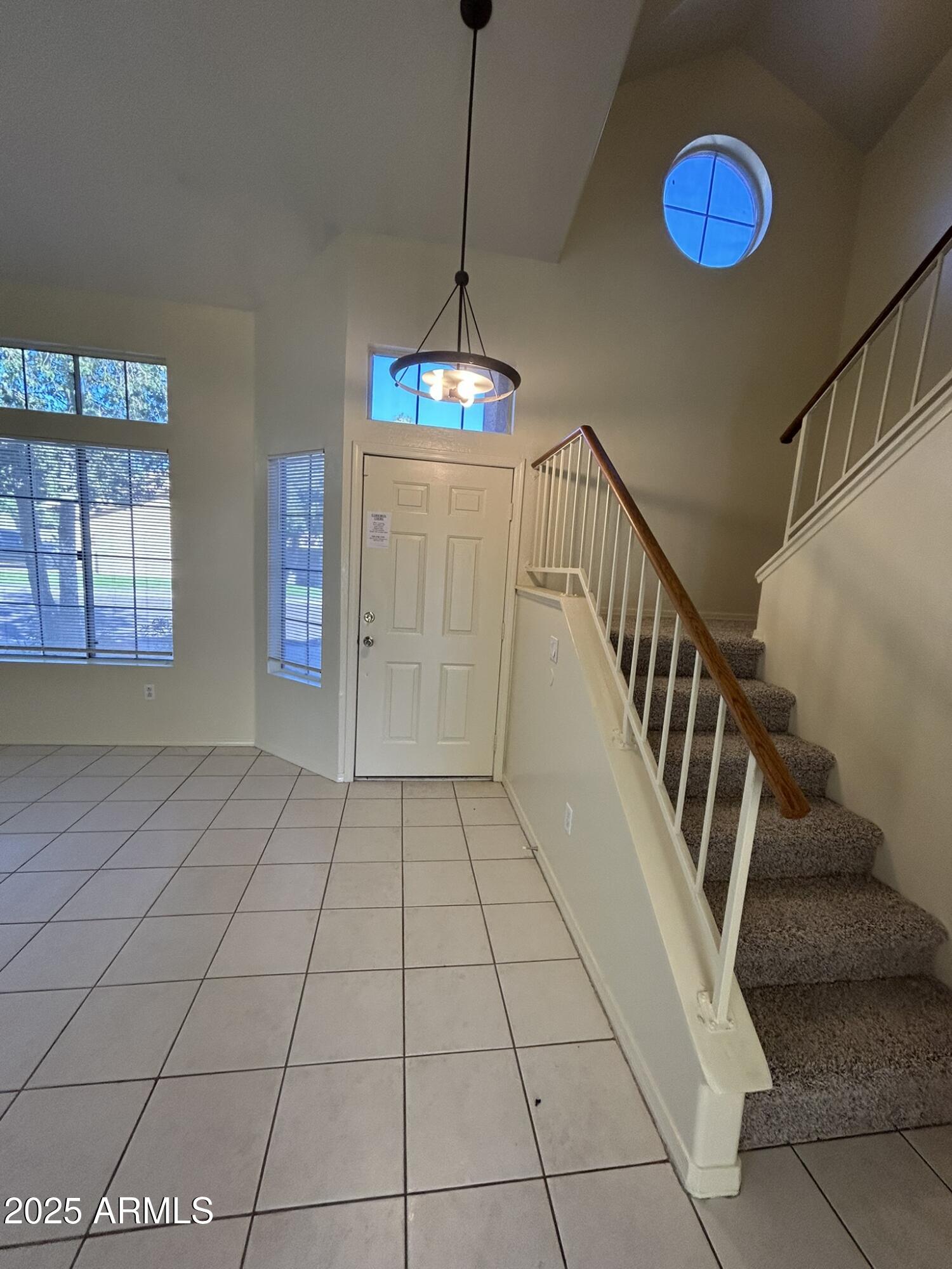 1433 East Park Avenue Chandler, AZ 85225 - Photo 4 of 51 b entry