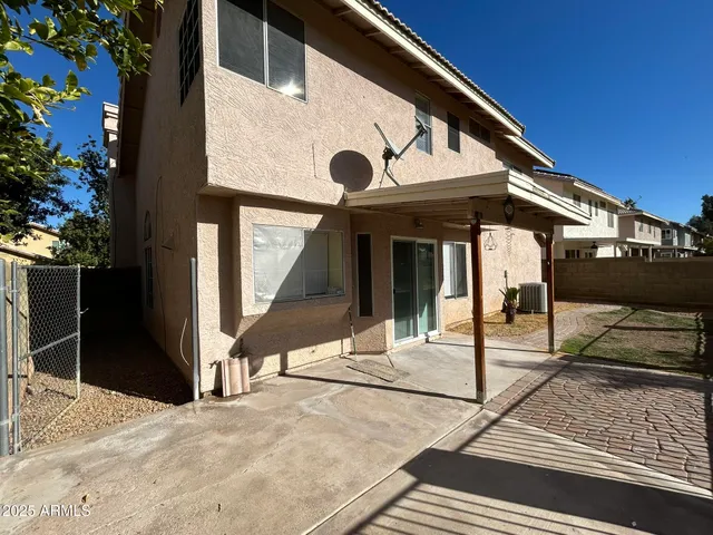 $2,100 | 1433 East Park Avenue, Chandler, AZ 85225