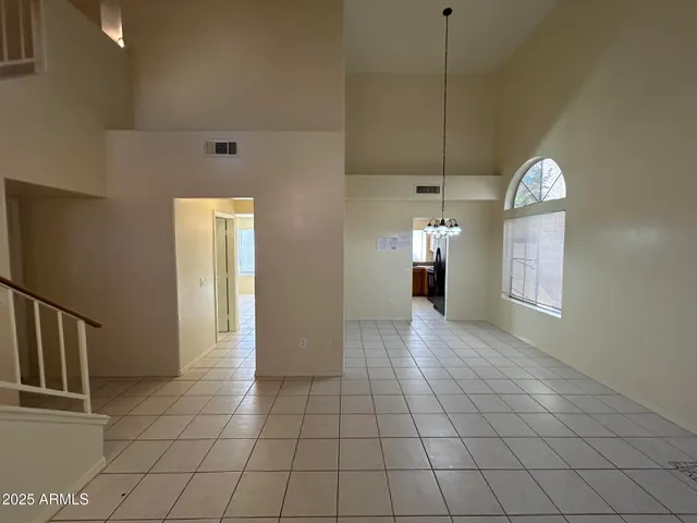 $2,100 | 1433 East Park Avenue, Chandler, AZ 85225