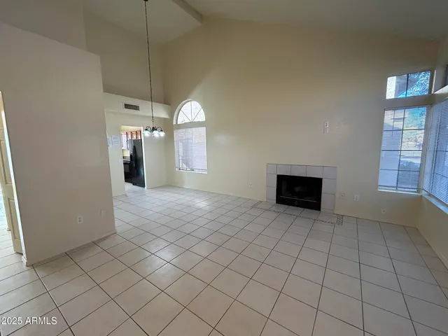 $2,100 | 1433 East Park Avenue, Chandler, AZ 85225