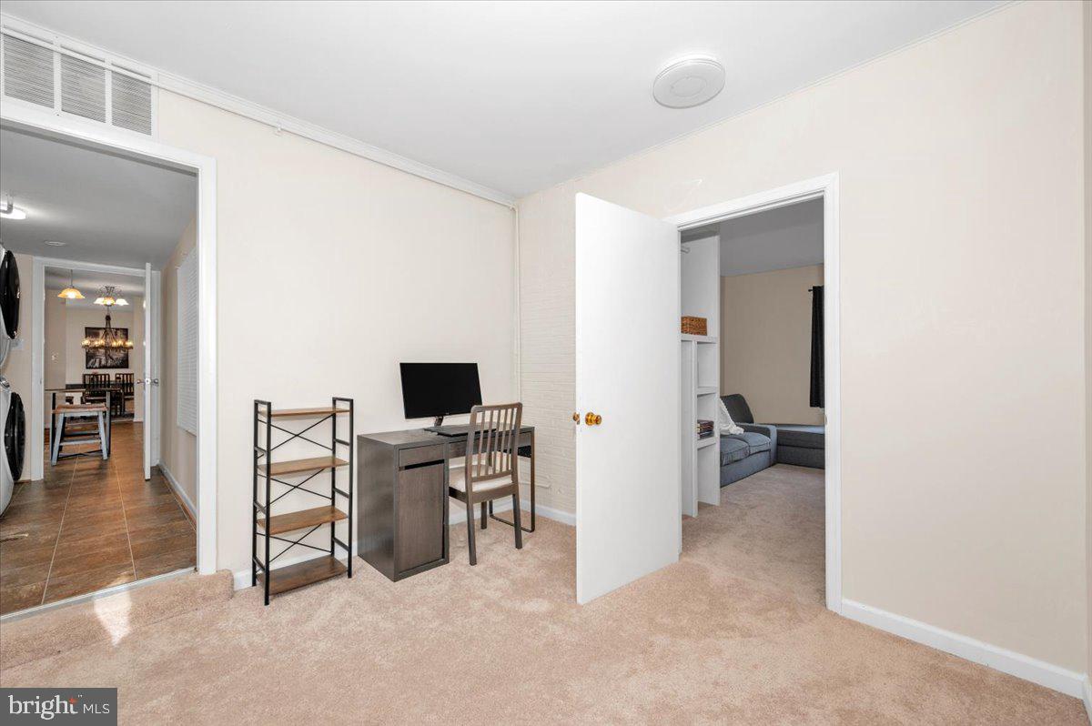 17116 Chiswell Road Poolesville, MD 20837 - Photo 33 of 84