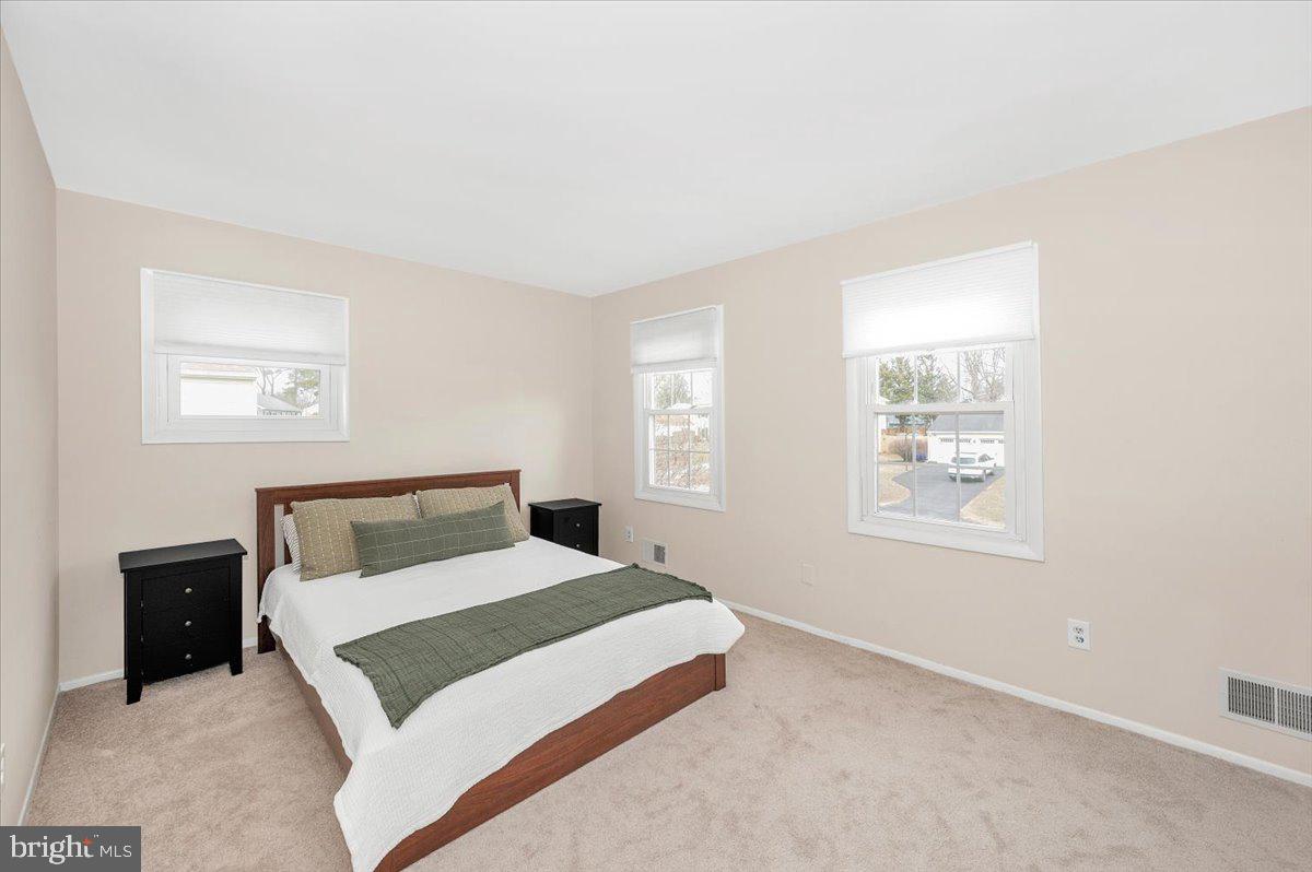 17116 Chiswell Road Poolesville, MD 20837 - Photo 49 of 84 BR #4 is spacious & boasts large double closets