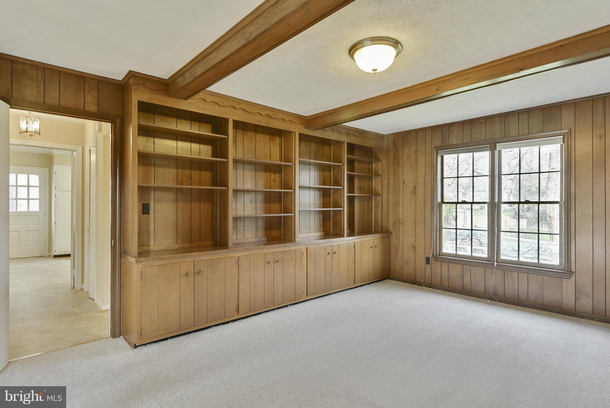 9503 Flower Avenue Silver Spring, MD 20901 - Photo 10 of 30 an empty room with windows