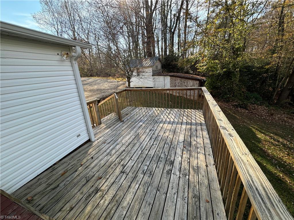 1351 Luffman Road Ronda, NC 28670 - Photo 20 of 32 Gallery Image 20