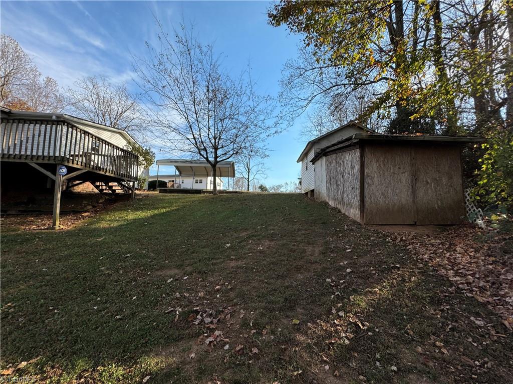 1351 Luffman Road Ronda, NC 28670 - Photo 23 of 32 Gallery Image 23