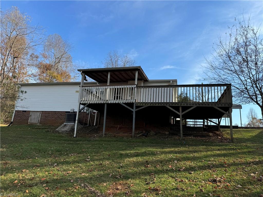 1351 Luffman Road Ronda, NC 28670 - Photo 31 of 32 Gallery Image 31