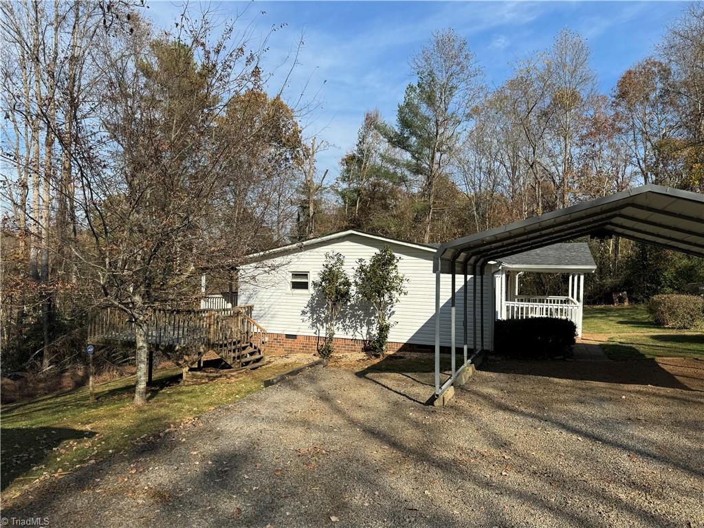 1351 Luffman Road Ronda, NC 28670 - Photo 6 of 32 Gallery Image 6