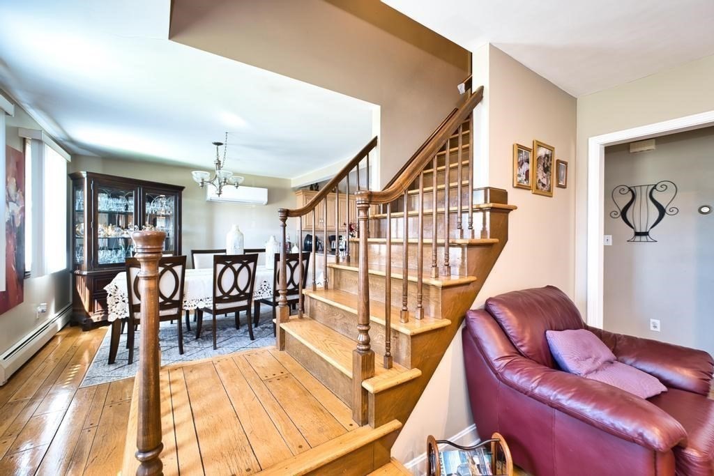70 River Road Somerset, MA 02725 - Photo 8 of 42 Gallery Image 8