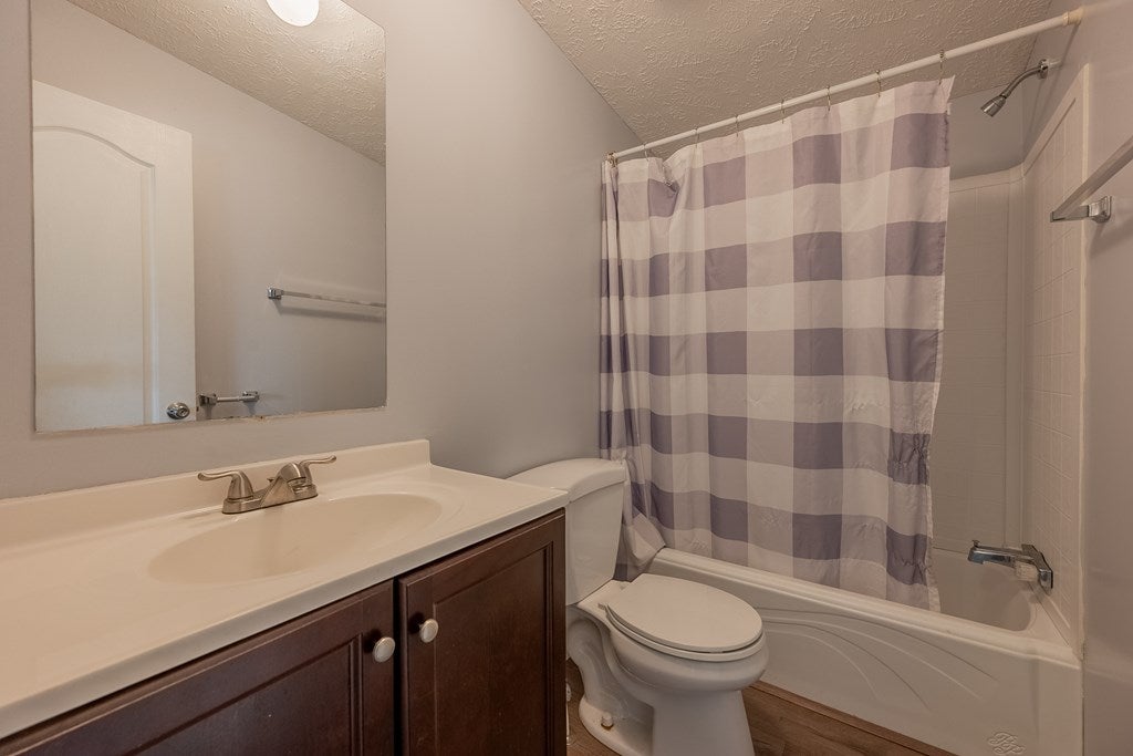 1436 Fort Chiswell Road Max Meadows, VA 24360 - Photo 37 of 56 Gallery Image 37