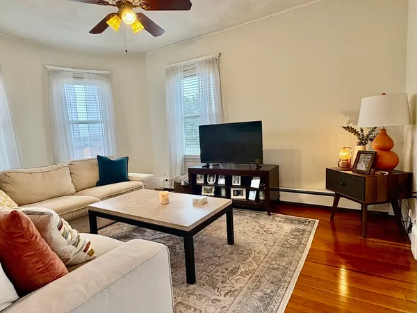 $3,000 | 69 Beaumont Street, Unit 3, Boston, MA 02124