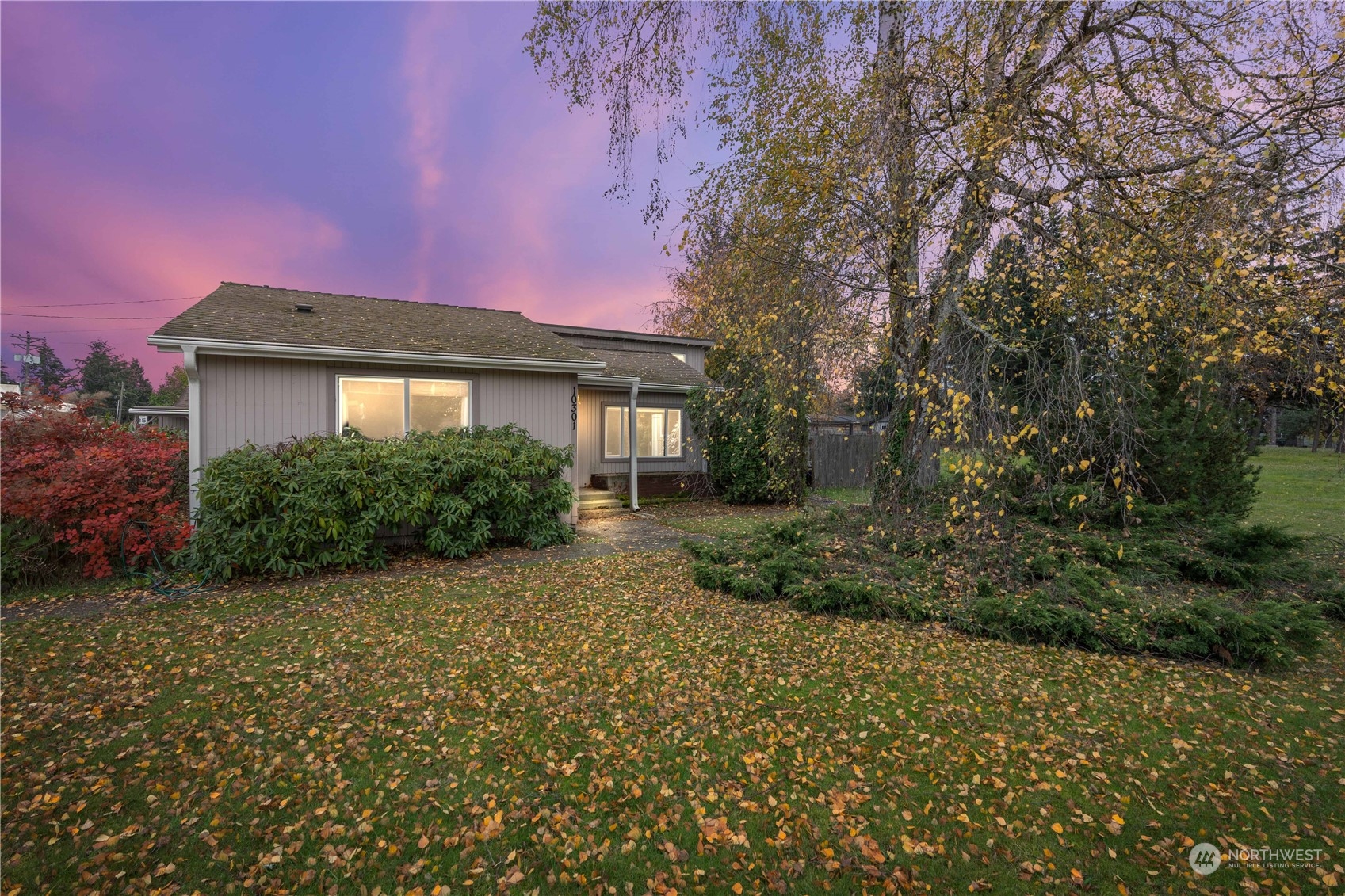 10301 Golden Given Road East Tacoma, WA 98445 - Photo 2 of 33