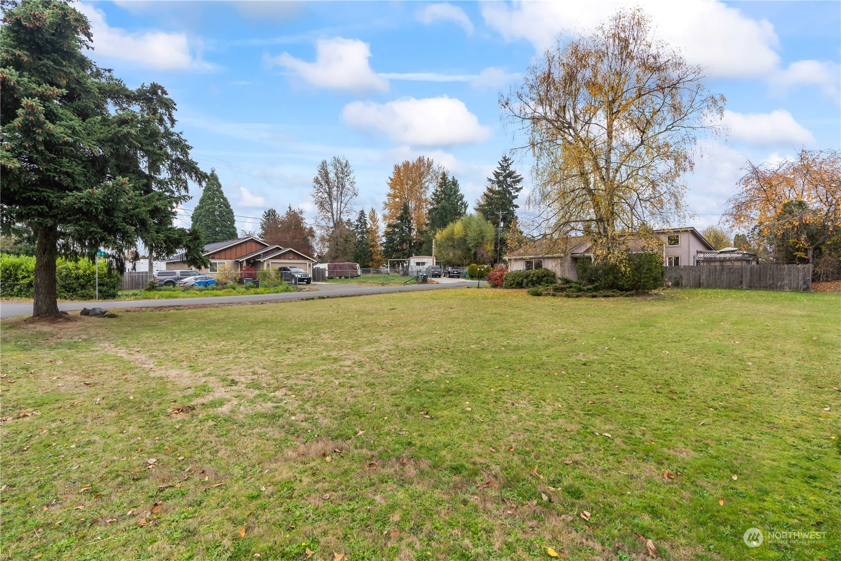 10301 Golden Given Road East Tacoma, WA 98445 - Photo 21 of 33