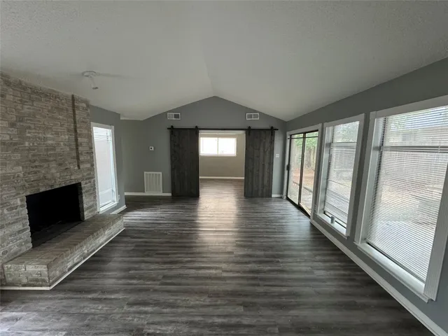 $1,695 | 2923 Ashford Trail, Houston, TX 77082