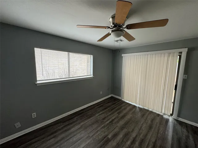 $1,695 | 2923 Ashford Trail, Houston, TX 77082