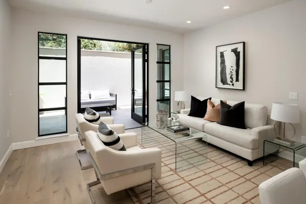 $2,148,000 | 450 1st Street, Unit 107, Los Altos, CA 94022