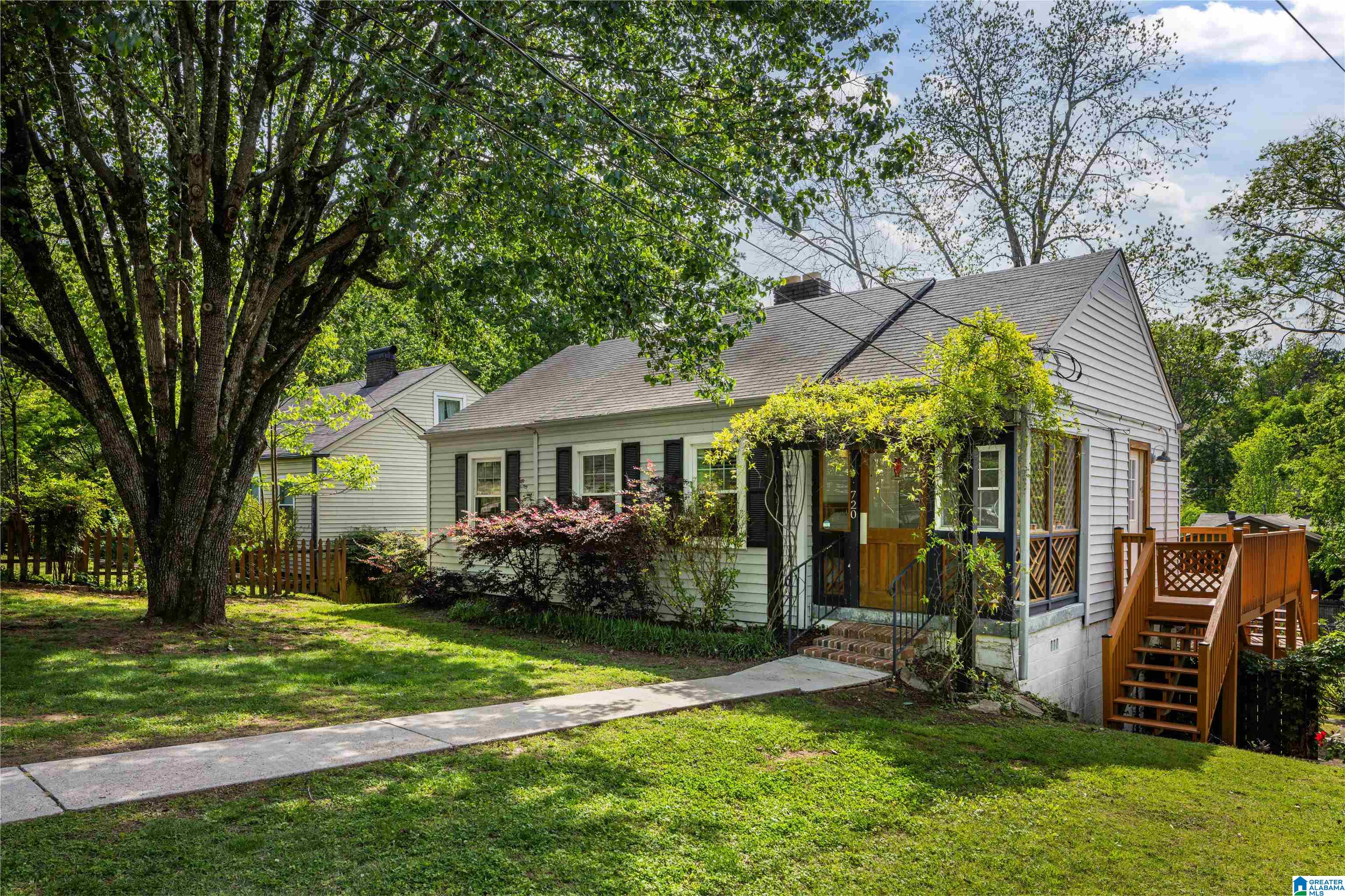 720 48th Street South Birmingham, AL 35222 - Photo 1 of 29