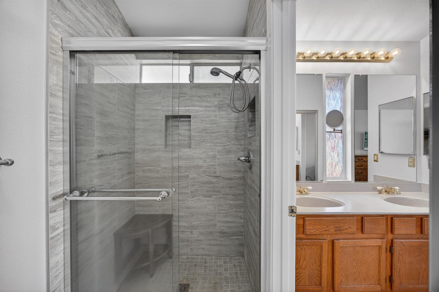 211 Berry Oak Court Rio Linda, CA 95673 - Photo 31 of 58