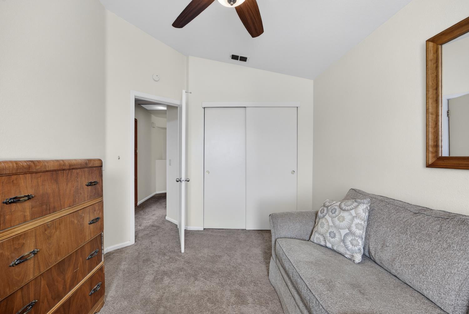 211 Berry Oak Court Rio Linda, CA 95673 - Photo 38 of 58