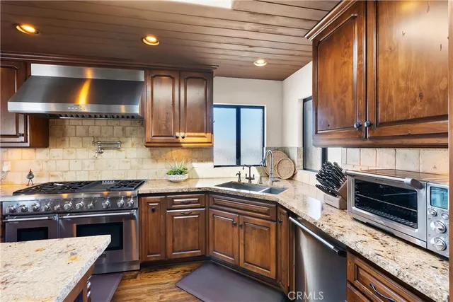 $2,995,000 | 3520 Alma Avenue, Manhattan Beach, CA 90266