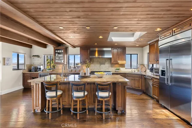 $2,995,000 | 3520 Alma Avenue, Manhattan Beach, CA 90266