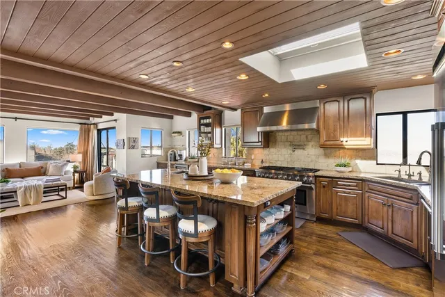 $2,995,000 | 3520 Alma Avenue, Manhattan Beach, CA 90266