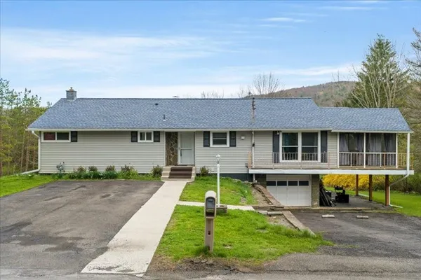 $249,000 | 2405 Glenwood Road, Vestal, NY 13850