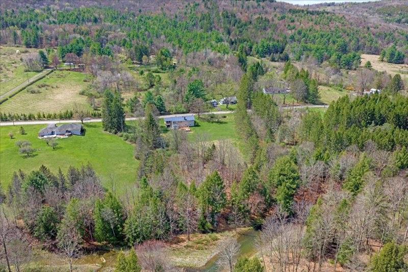 2405 Glenwood Road Vestal, NY 13850 - Photo 33 of 38