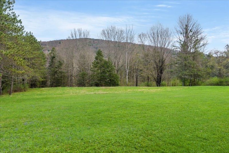 2405 Glenwood Road Vestal, NY 13850 - Photo 35 of 38