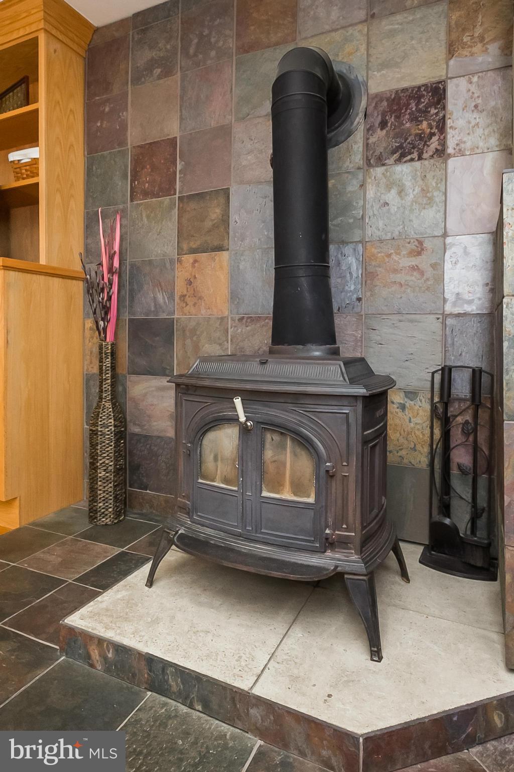 608 Cedarcroft Road Baltimore, MD 21212 - Photo 8 of 30 Interior (General)