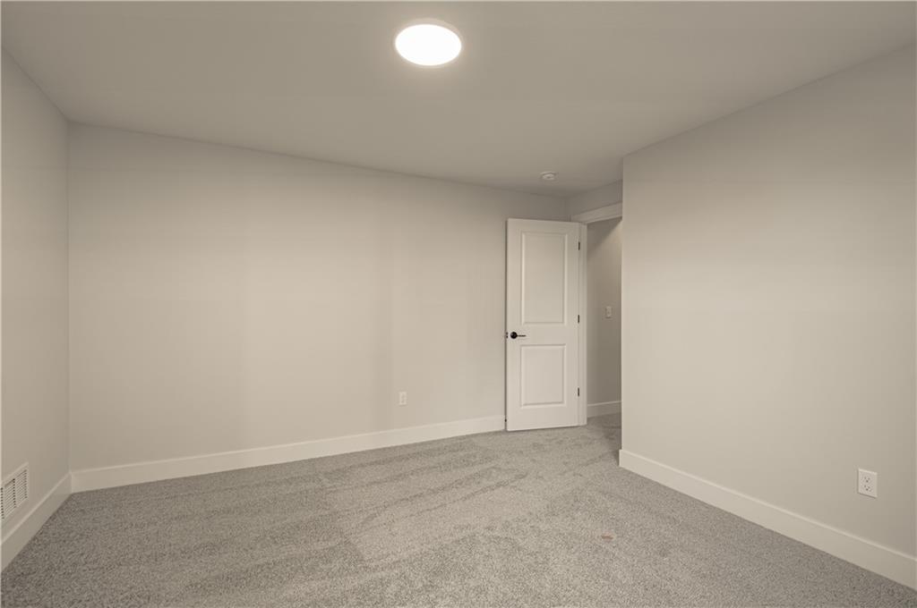 11544 North Olathe View Road Olathe, KS 66061 - Photo 40 of 49