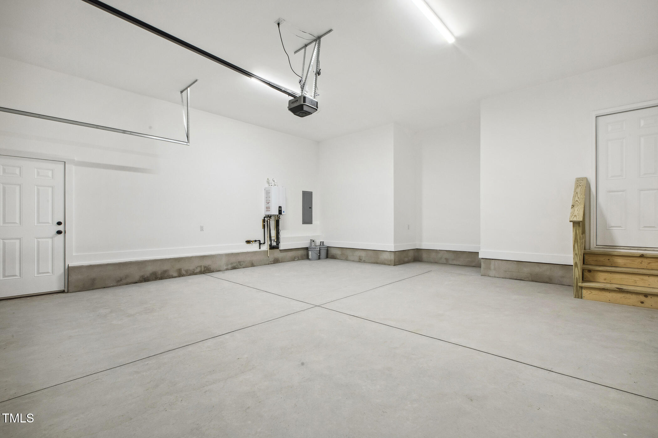 233 Surles Road Benson, NC 27504 - Photo 44 of 57 a view of empty room with ceiling fan