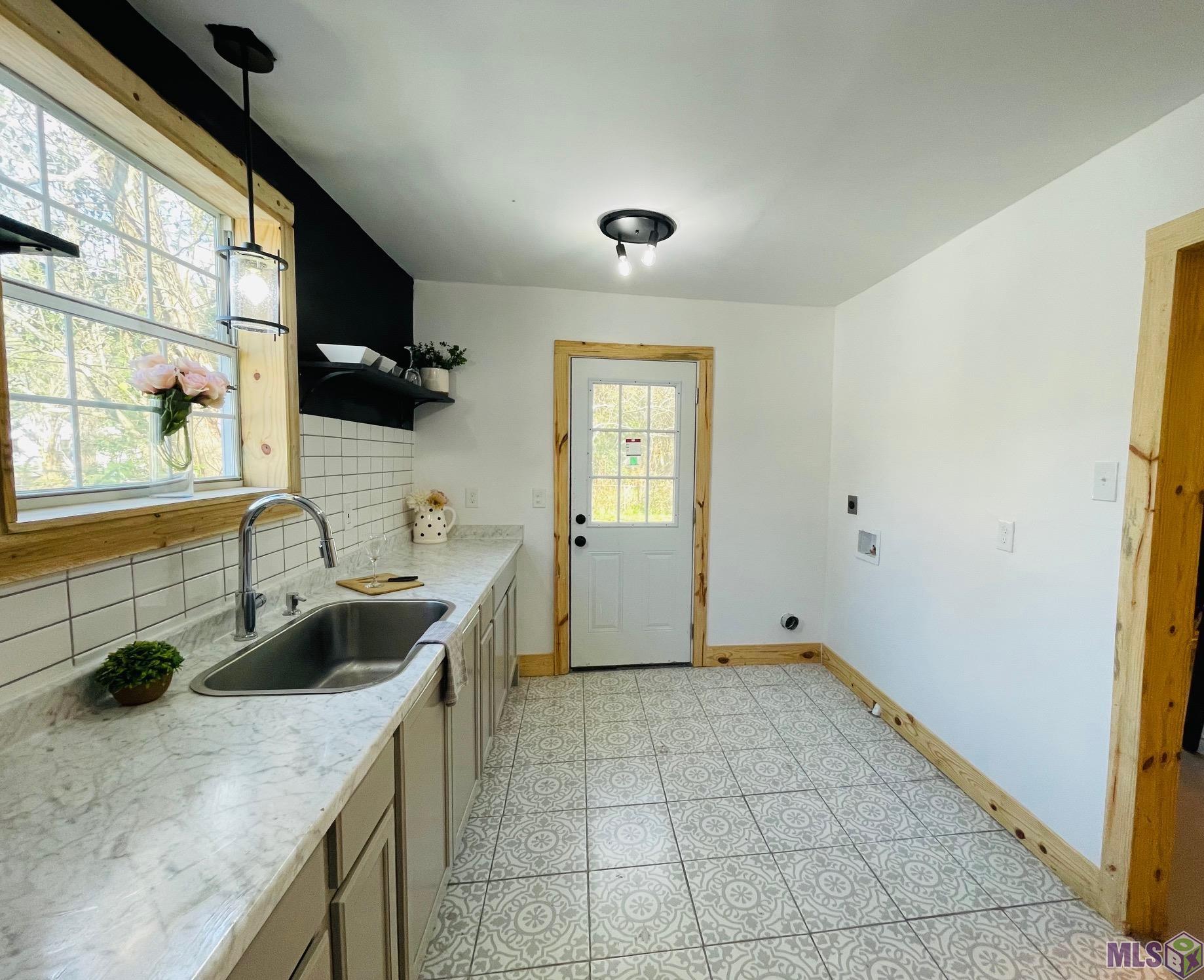 2034 North 15th Street Baton Rouge, LA 70802 - Photo 3 of 12