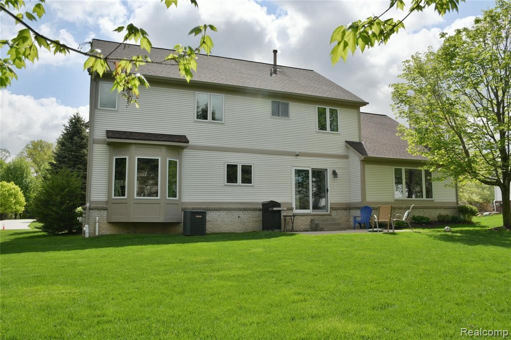 1420 Ridgeview Circle Lake Orion, MI 48362 - Photo 74 of 80 Gallery Image 74