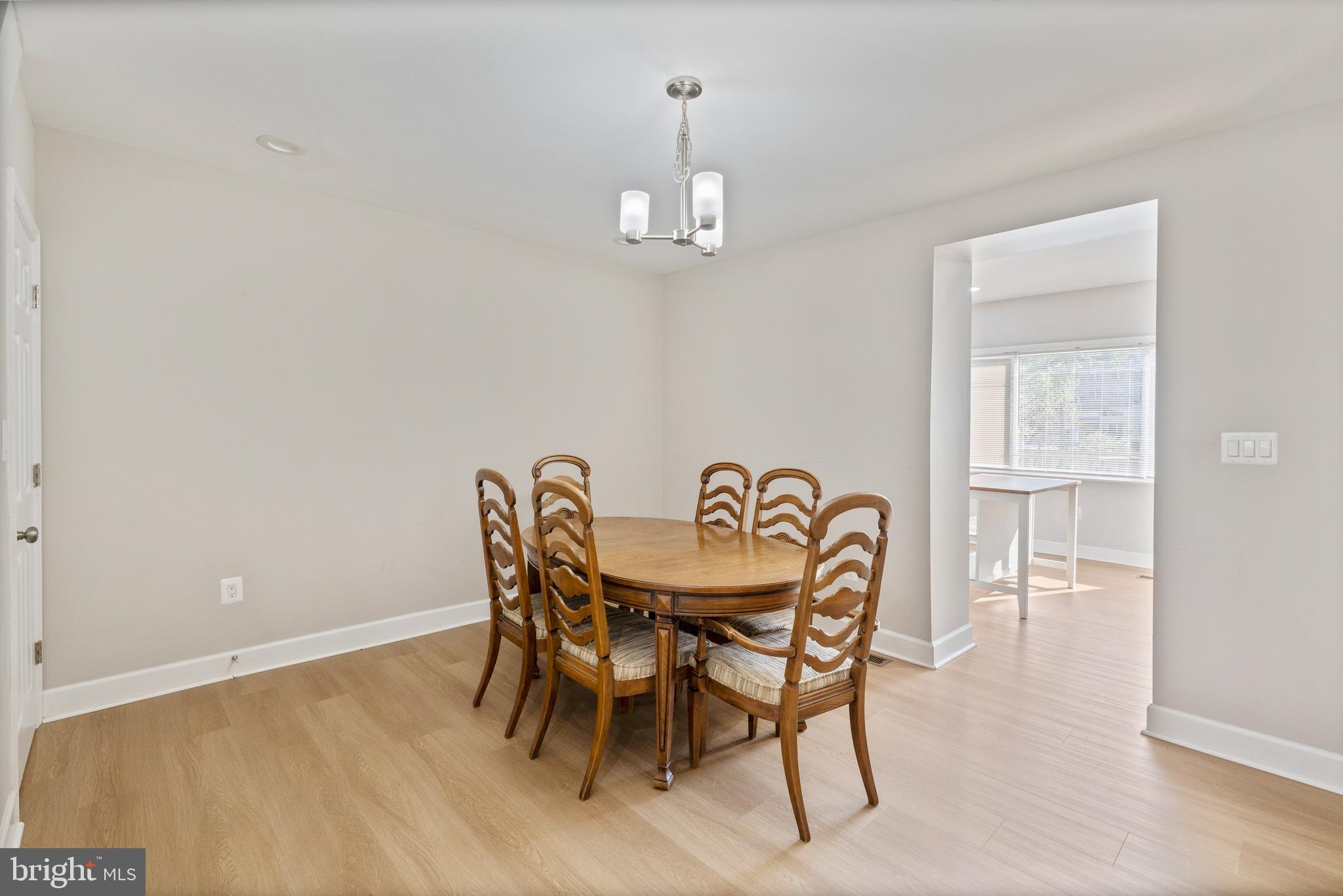 3819 Roland Avenue Baltimore, MD 21211 - Photo 14 of 55