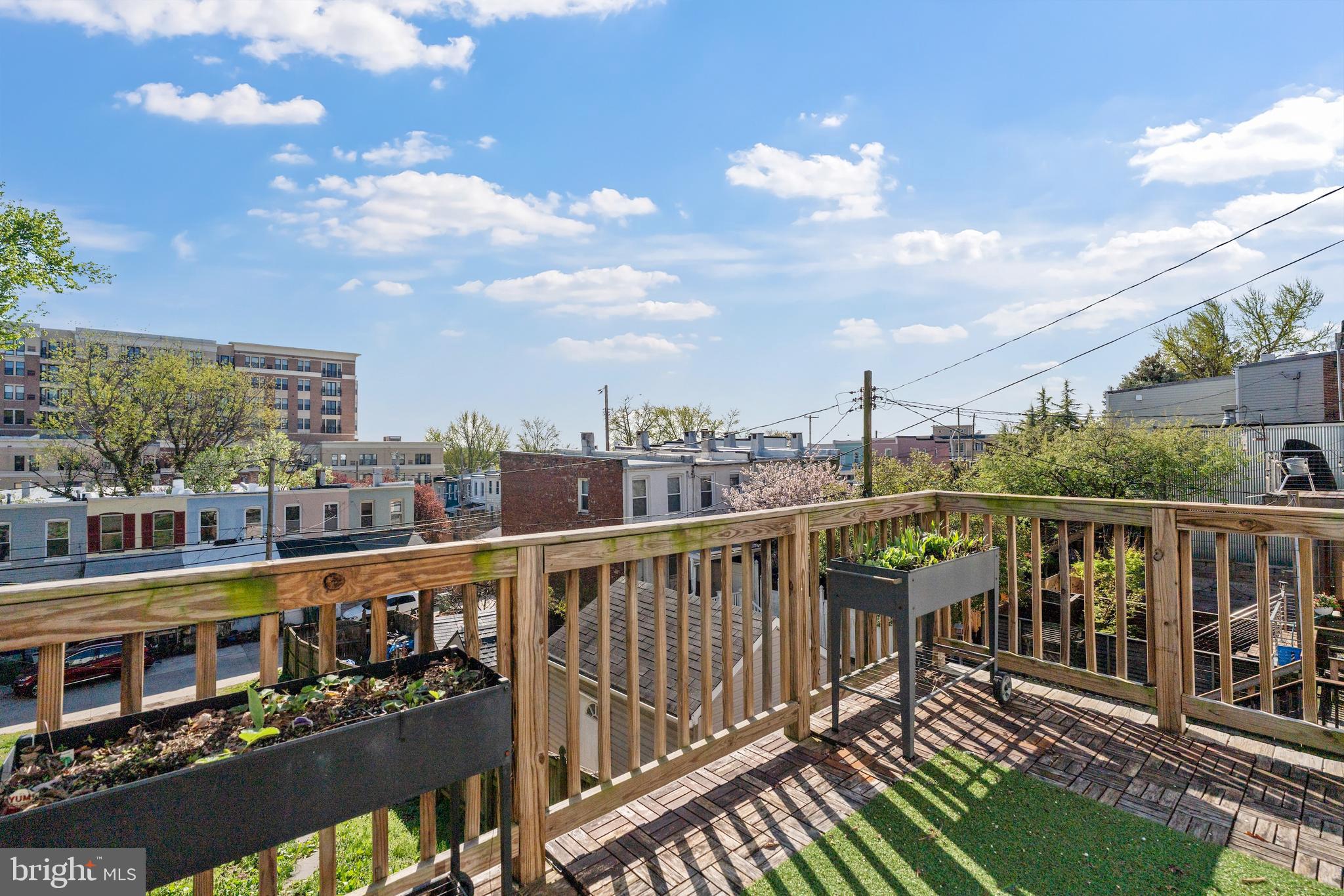 3819 Roland Avenue Baltimore, MD 21211 - Photo 3 of 55