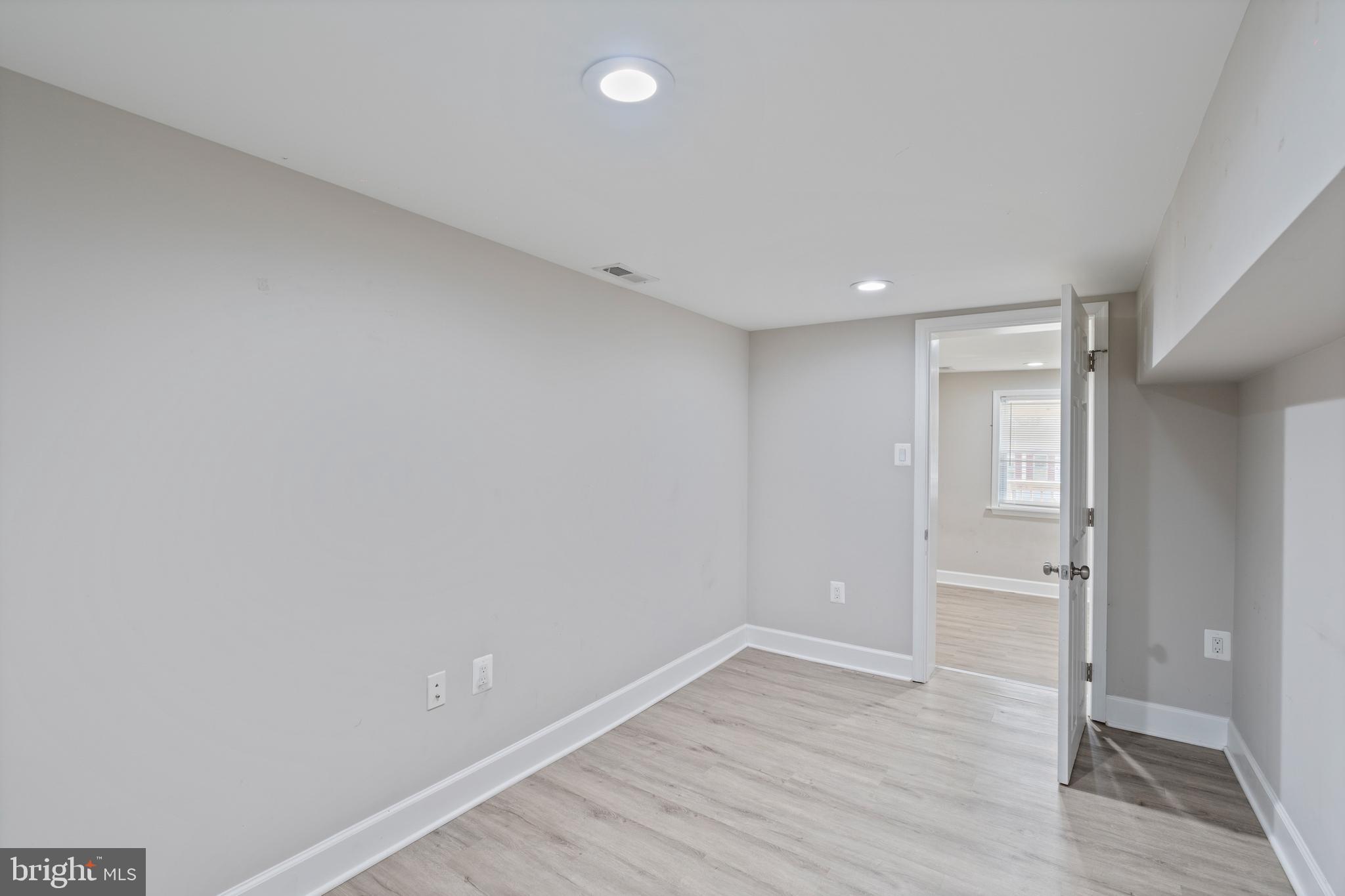 3819 Roland Avenue Baltimore, MD 21211 - Photo 34 of 55