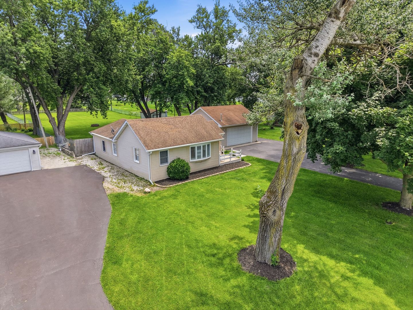 816 Ogden Road New Lenox, IL 60451 - Photo 30 of 41