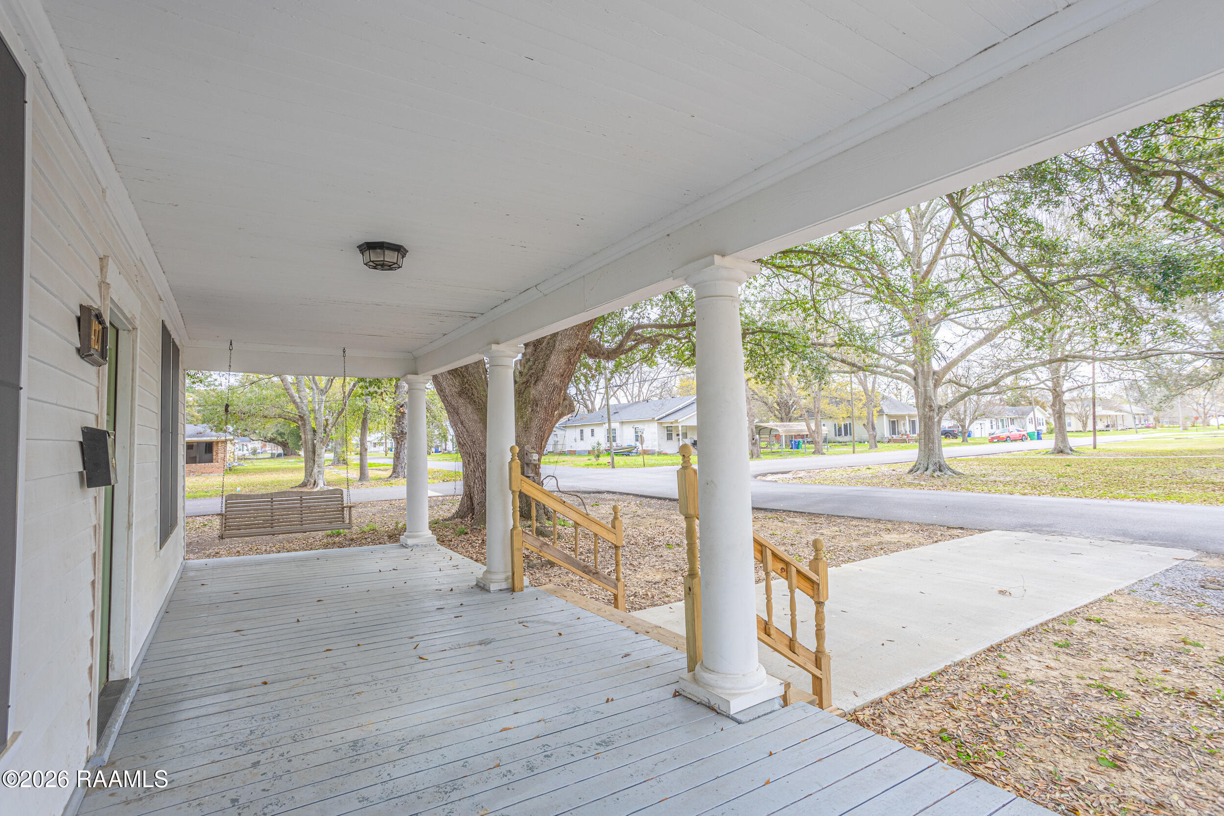 427 East 10th Street Crowley, LA 70526 - Photo 7 of 24 427 e 10th-9