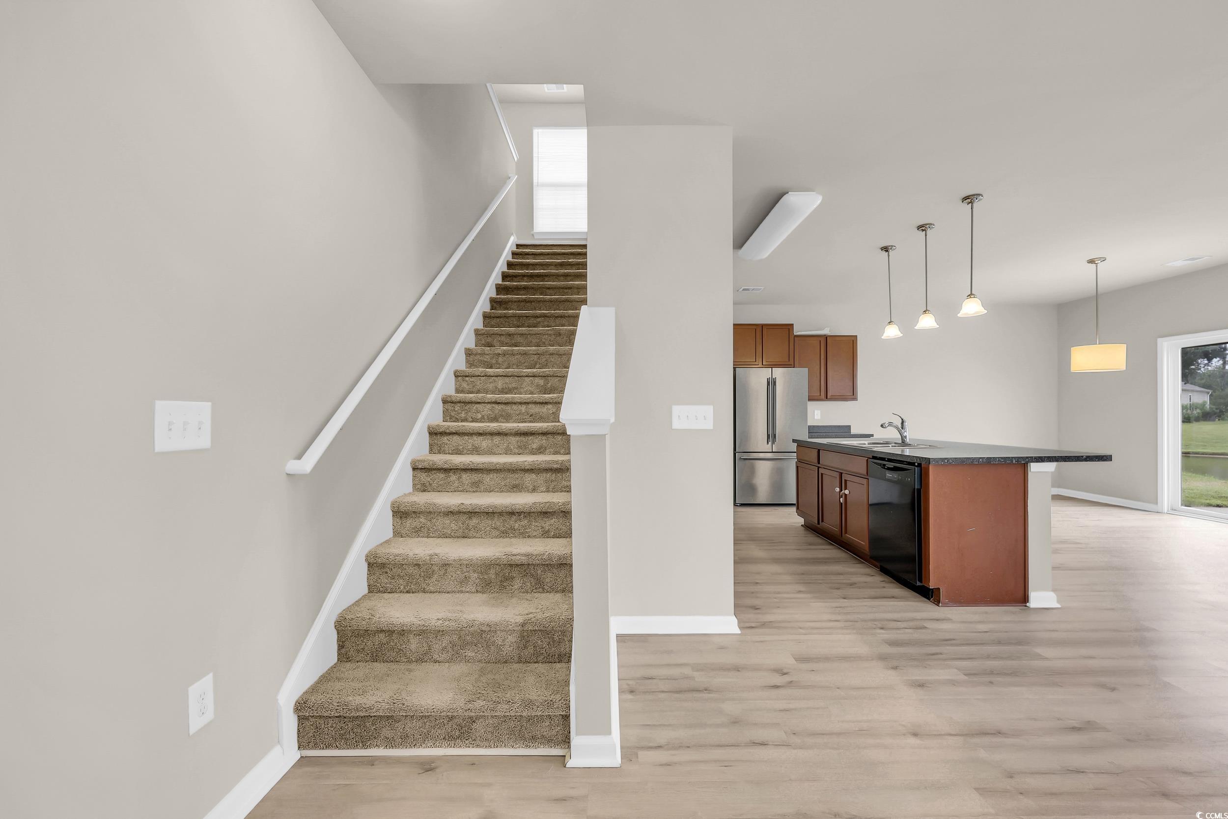 812 Hayes Point Circle Myrtle Beach, SC 29588 - Photo 5 of 40