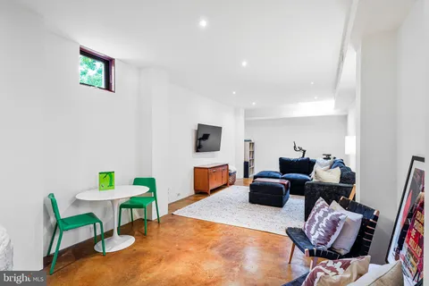 $2,195,000 | 6404 31st Place Northwest, Washington, DC 20015