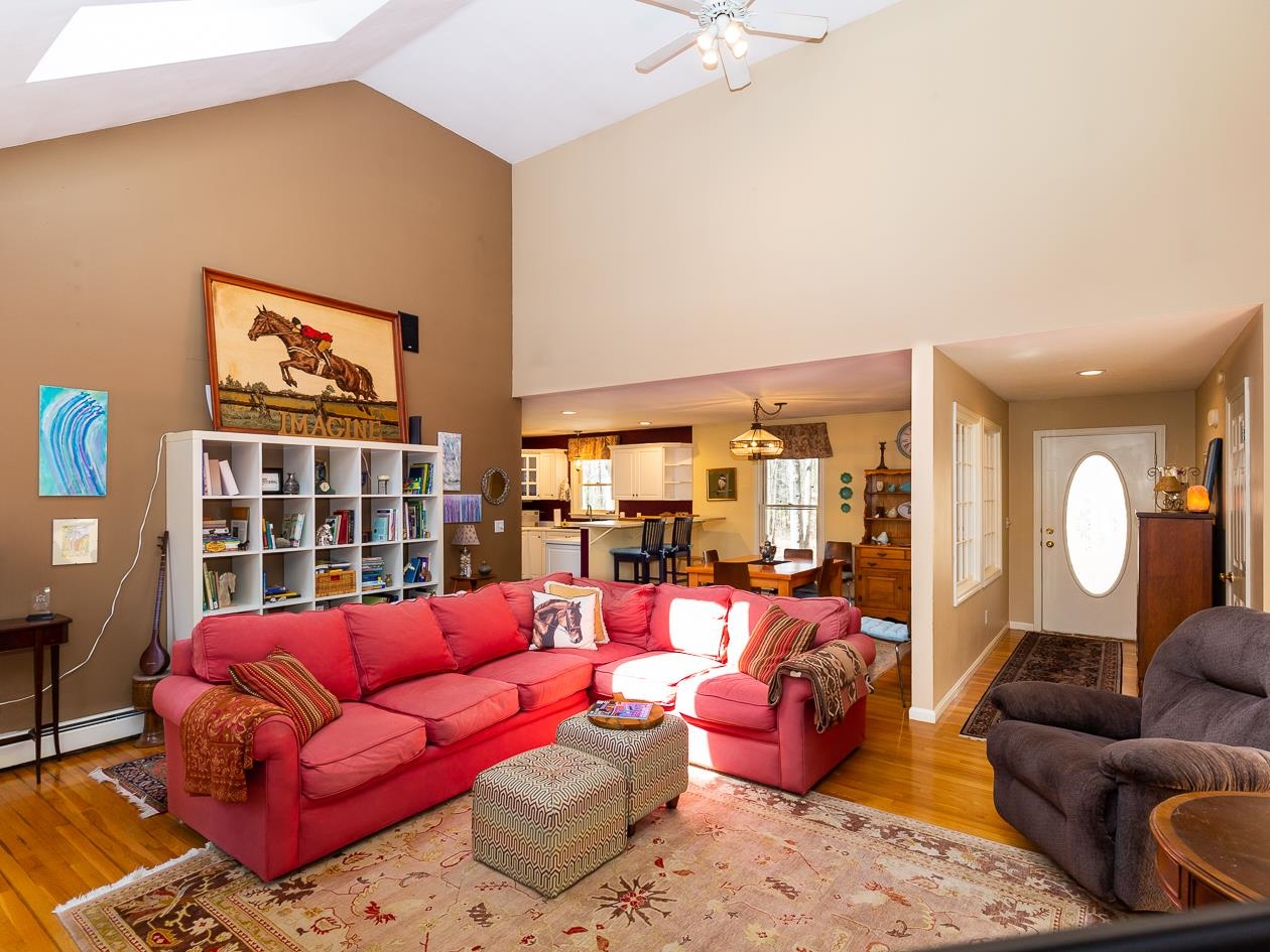 74 Drinkwater Road Exeter, NH 03833 - Photo 11 of 33 Gallery Image 11