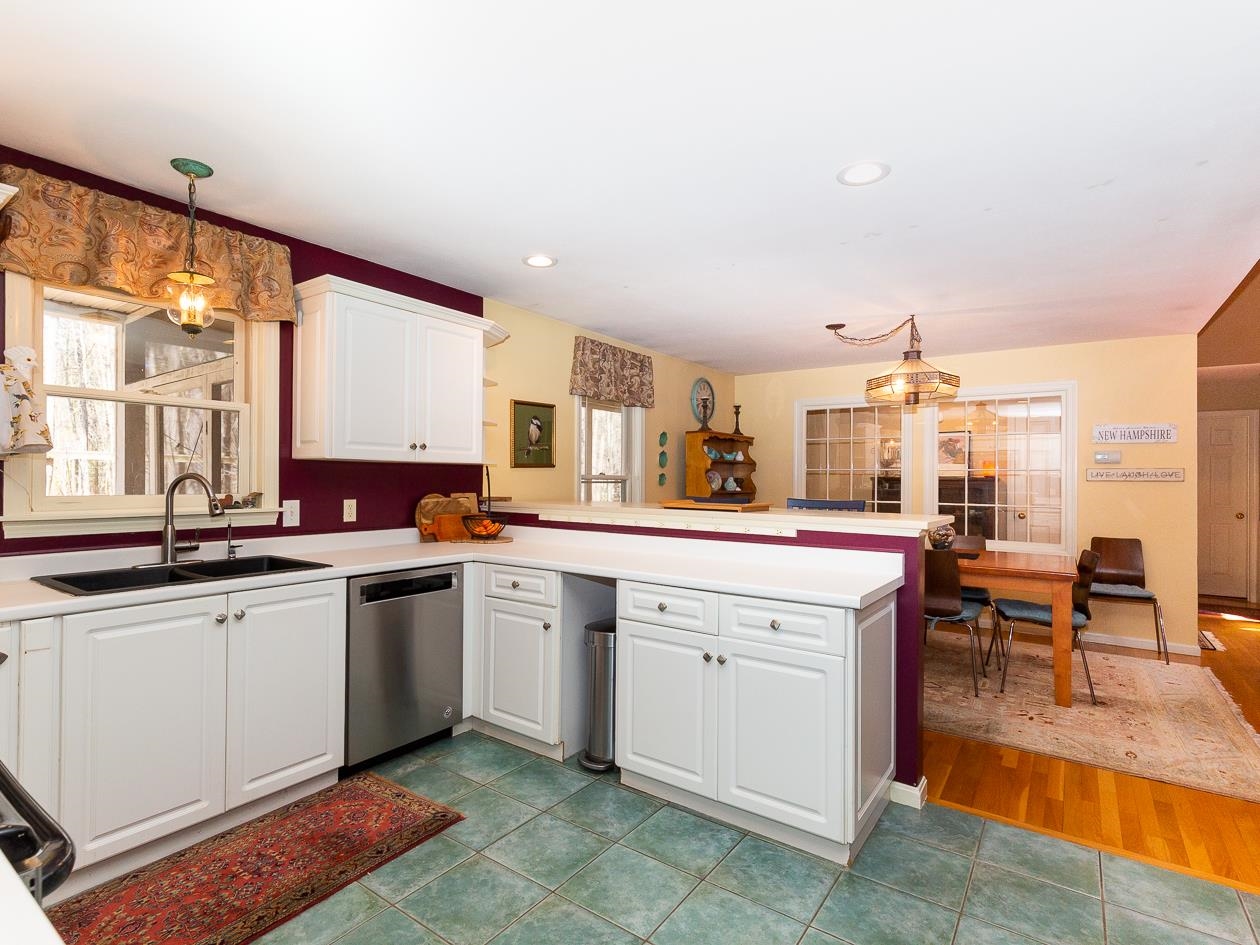 74 Drinkwater Road Exeter, NH 03833 - Photo 15 of 33 Gallery Image 15