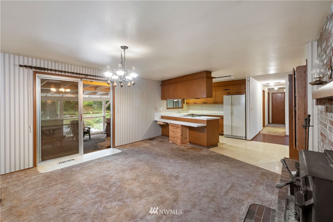 30525 Webster Road East Graham, WA 98338 - Photo 5 of 21