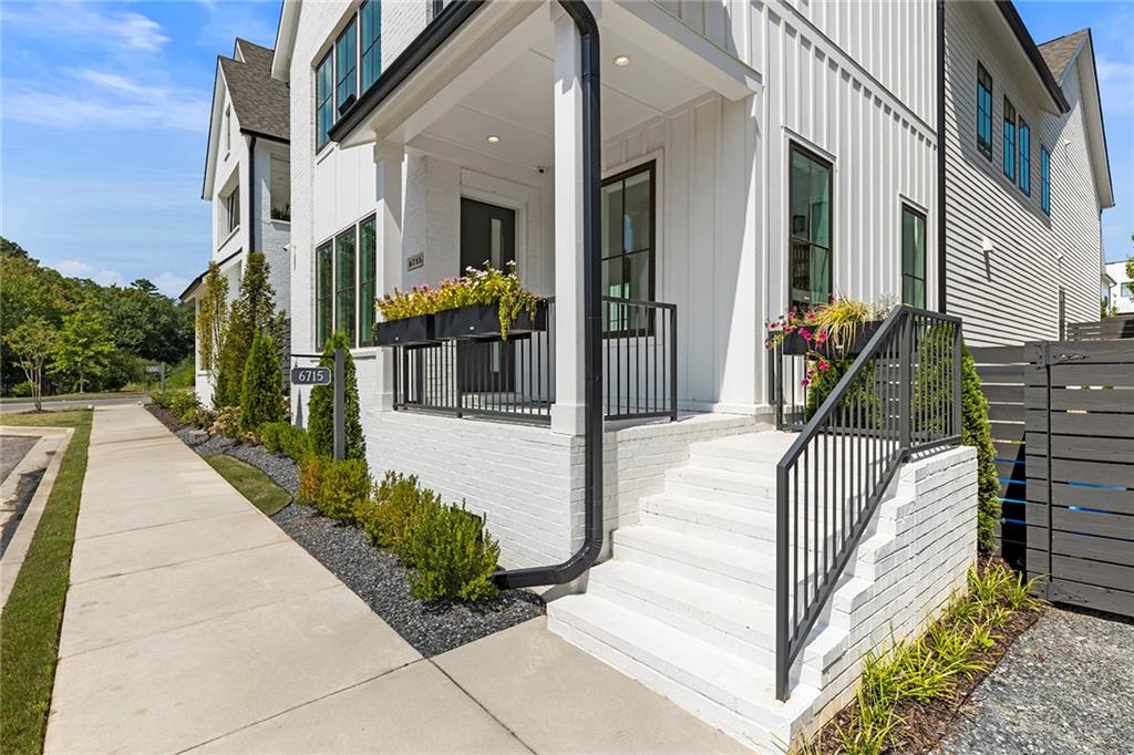 6715 Halcyon Way Alpharetta, GA 30005 - Photo 7 of 60